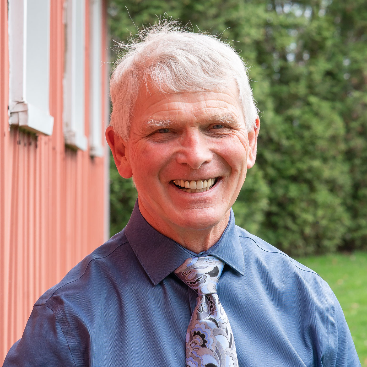 Dr. Glen Yates, DVM